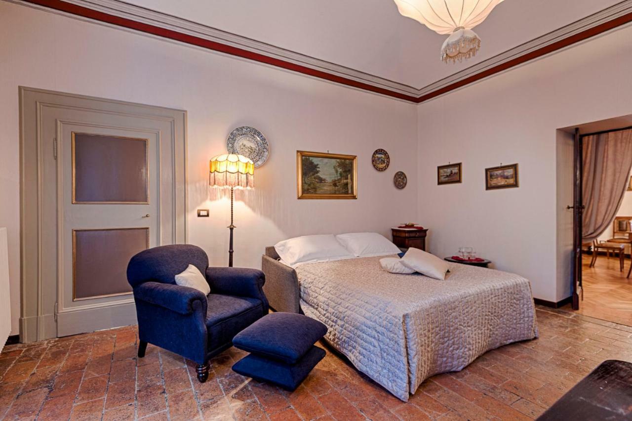 Bed and Breakfast Antica Bifora Rsm Сан-Марино Экстерьер фото